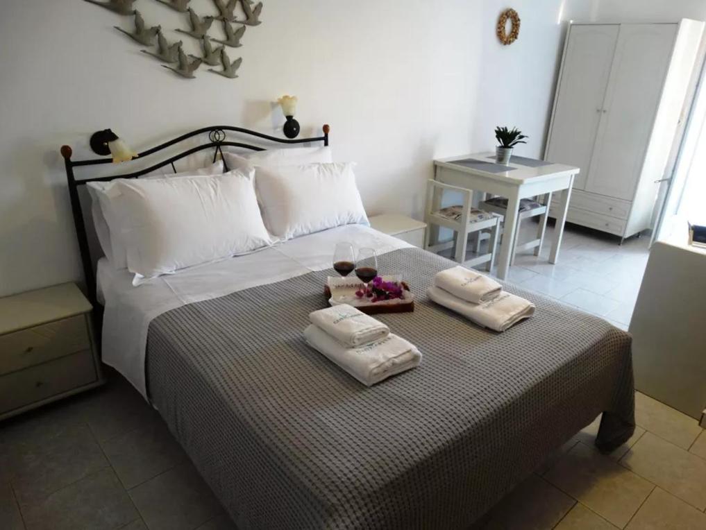 Aparthotel Castelopetra Katápola Esterno foto